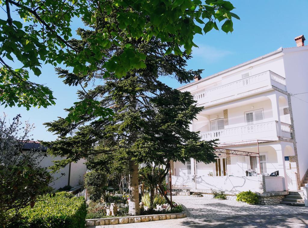Pahljina Apartments Palit 外观 照片